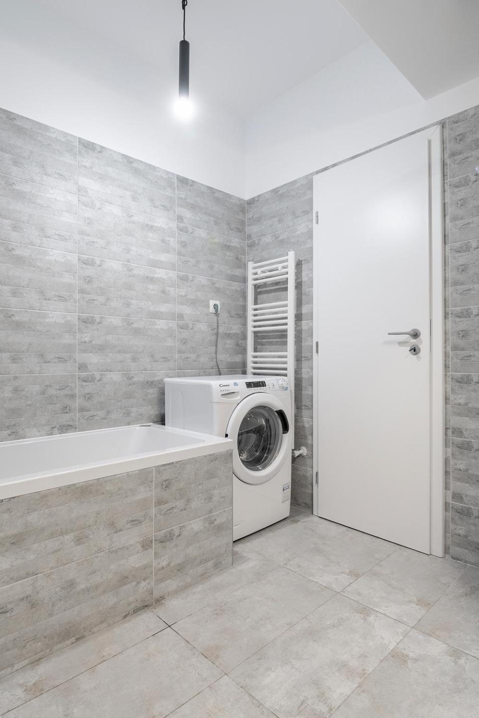 Mm Near To Coresi Mall With Free Parking Apartment Brașov